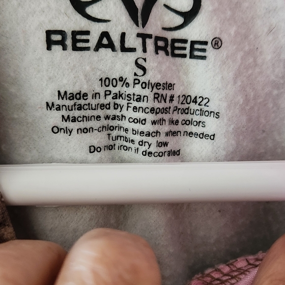 Realtree Pink and White Camo Apparel - Picture 6 of 6